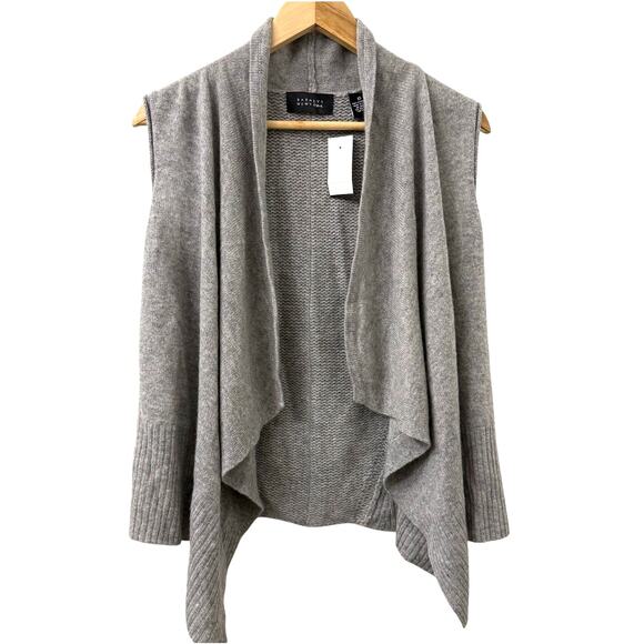 Barney’s XS Cashmere Heather Gray Sleeveless Sweater Cardigan Waterfall‎ Neutral - Picture 1 of 9